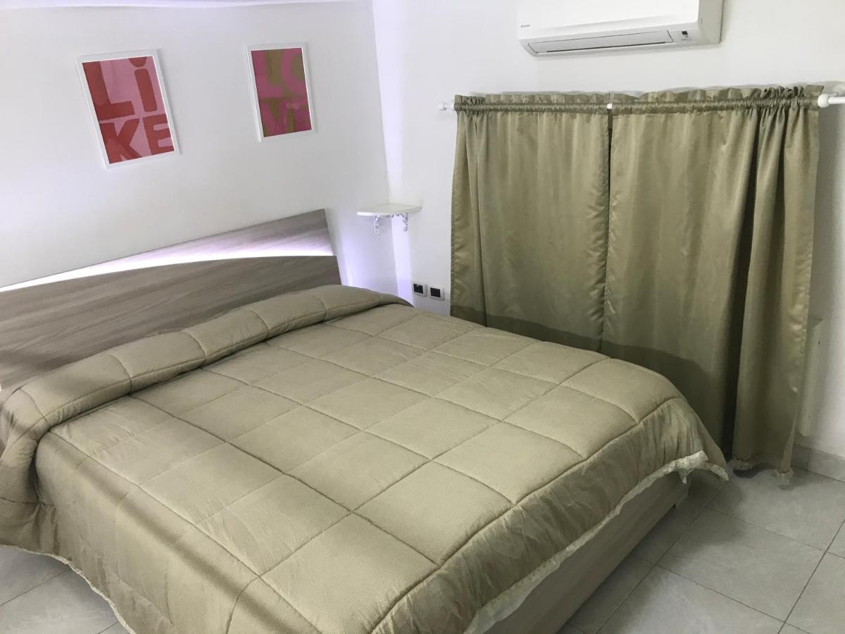 Regy Bed & Breakfast Napoli Dış mekan fotoğraf