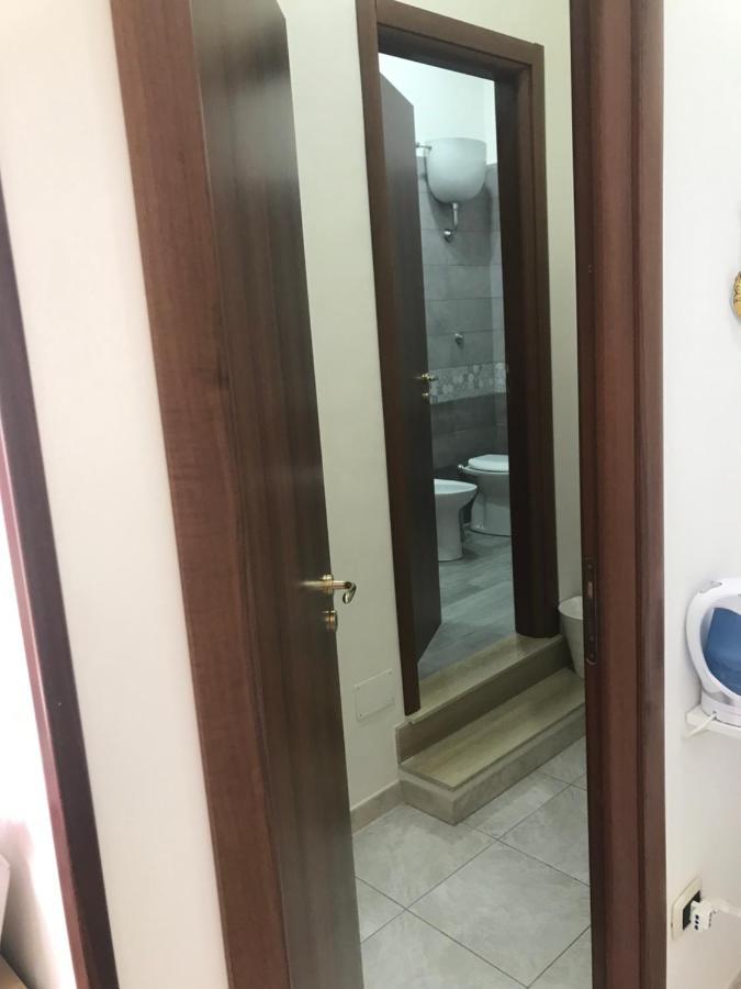 Regy Bed & Breakfast Napoli Dış mekan fotoğraf