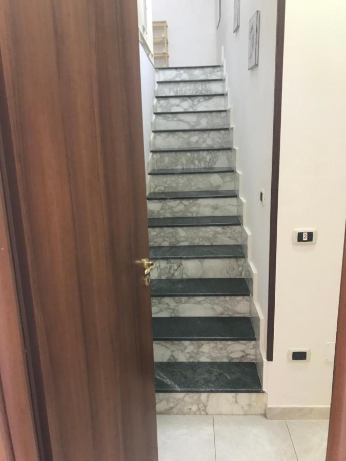 Regy Bed & Breakfast Napoli Dış mekan fotoğraf