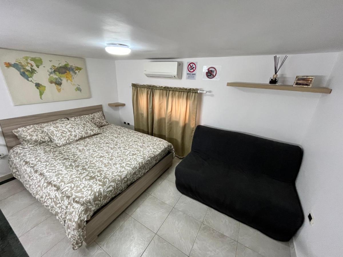 Regy Bed & Breakfast Napoli Dış mekan fotoğraf