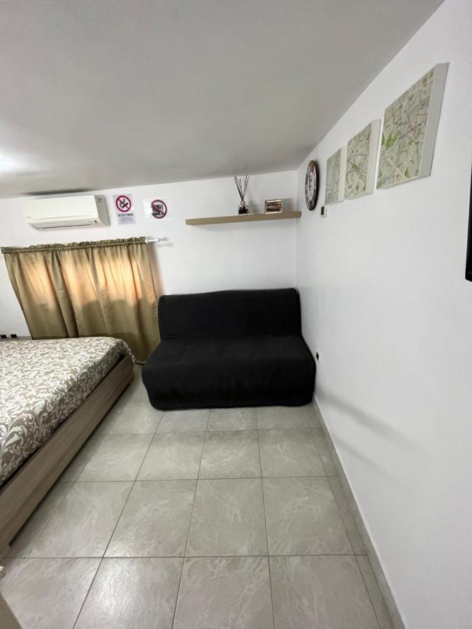 Regy Bed & Breakfast Napoli Dış mekan fotoğraf
