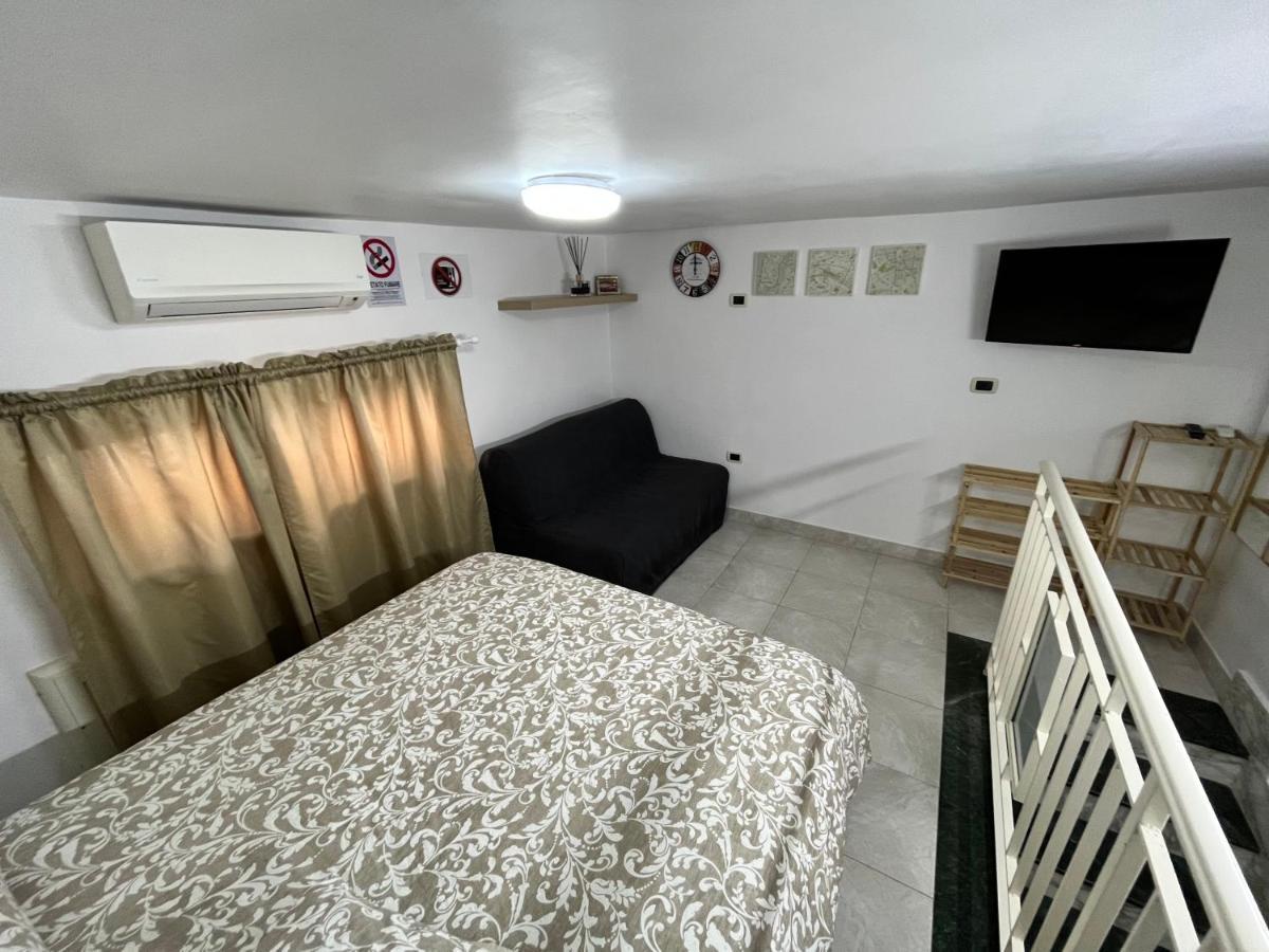 Regy Bed & Breakfast Napoli Dış mekan fotoğraf