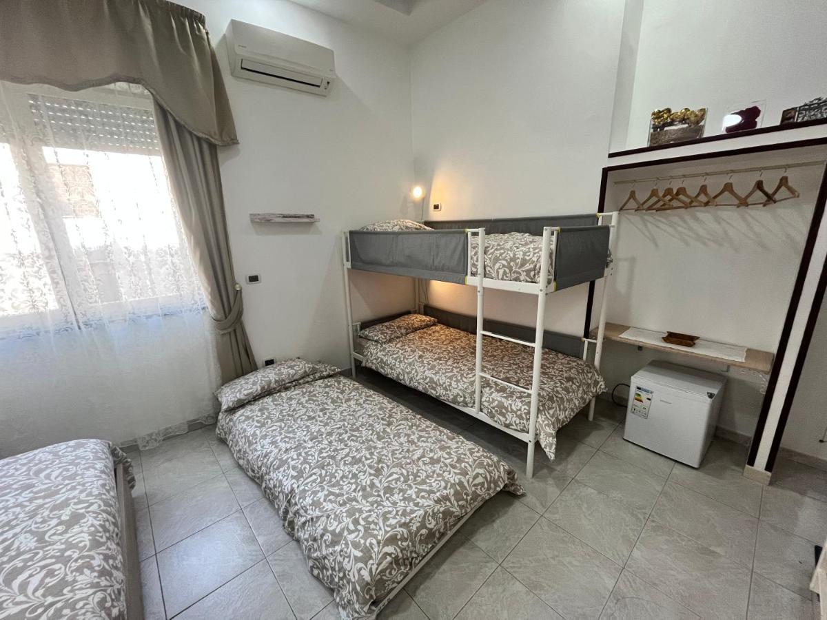 Regy Bed & Breakfast Napoli Dış mekan fotoğraf