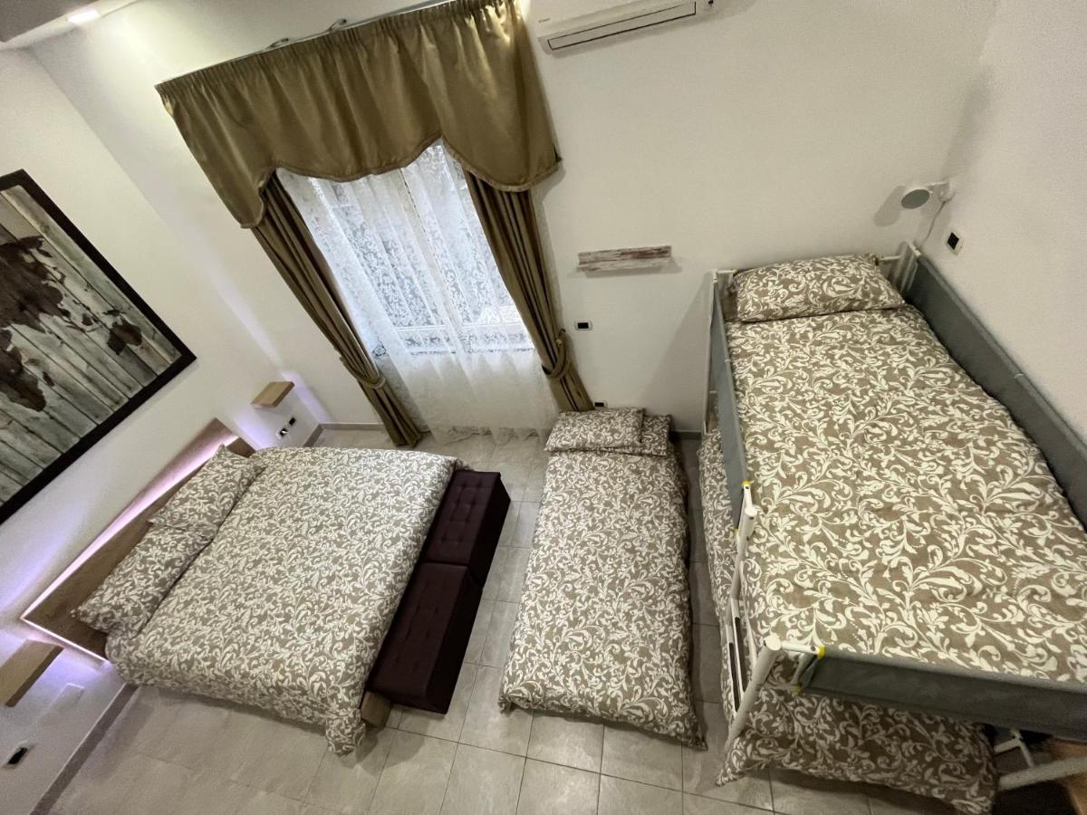 Regy Bed & Breakfast Napoli Dış mekan fotoğraf