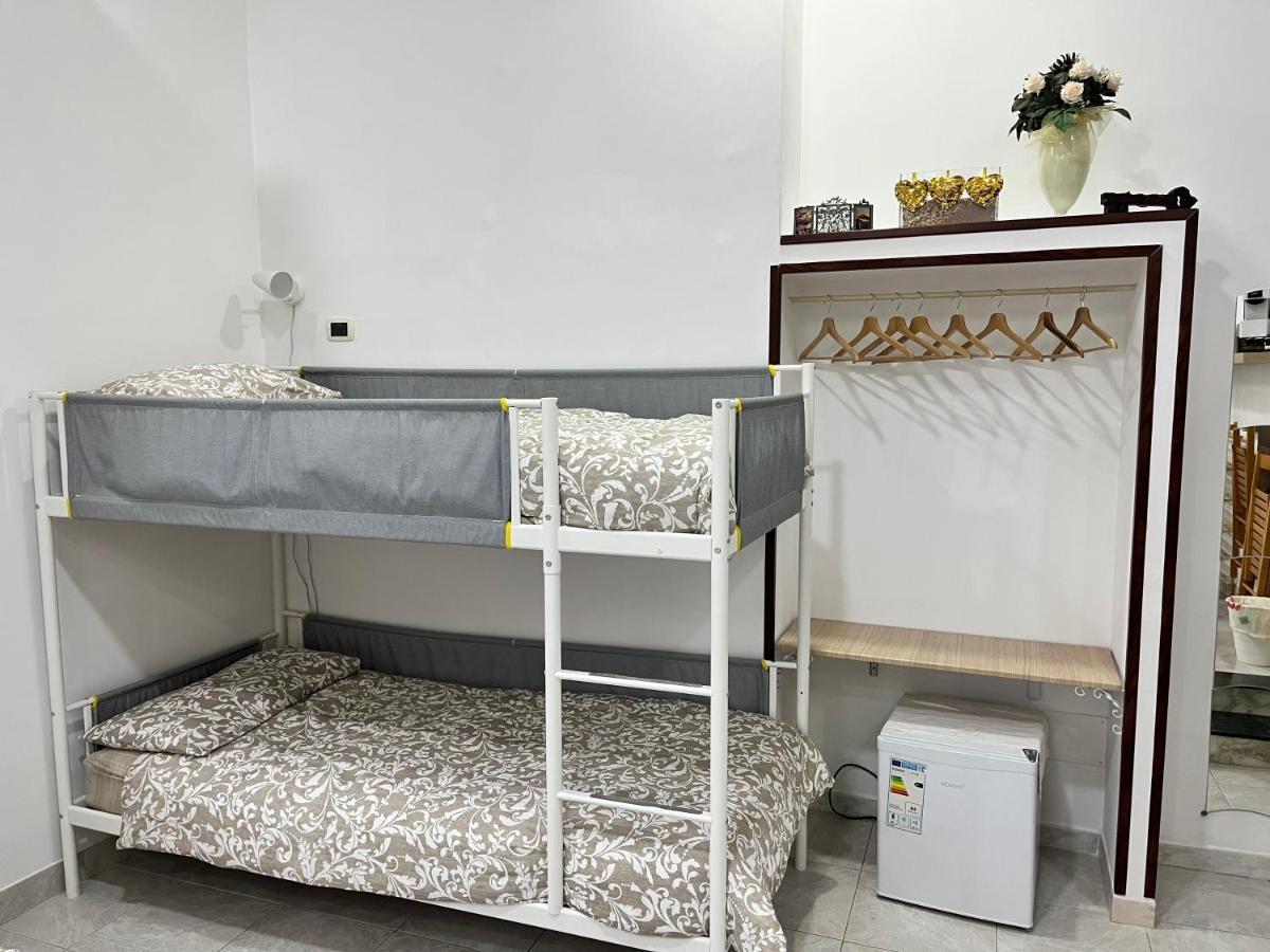 Regy Bed & Breakfast Napoli Dış mekan fotoğraf