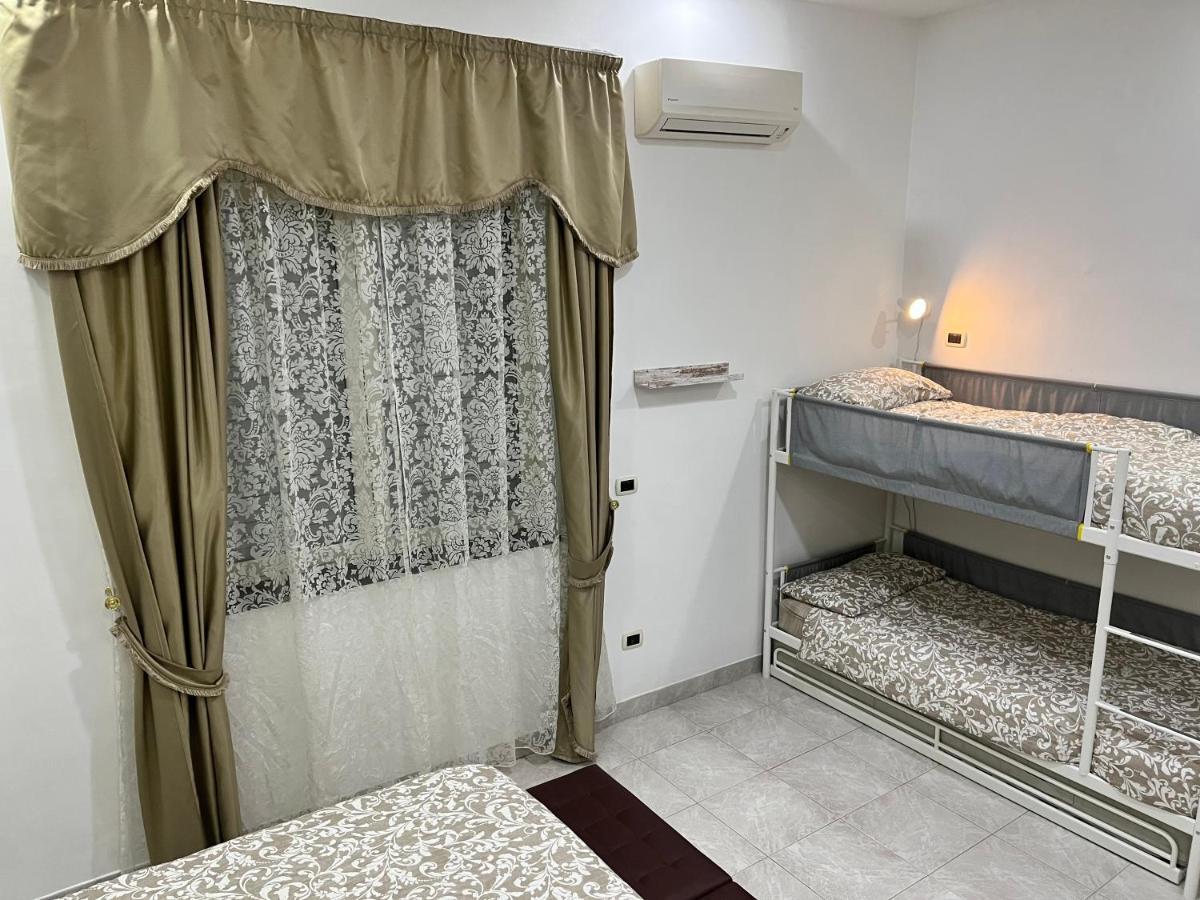 Regy Bed & Breakfast Napoli Dış mekan fotoğraf